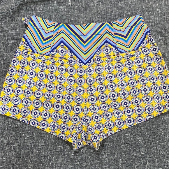 Maeve by Anthropologie Women's Multicolor Patterned Shorts - Picture 2 of 7